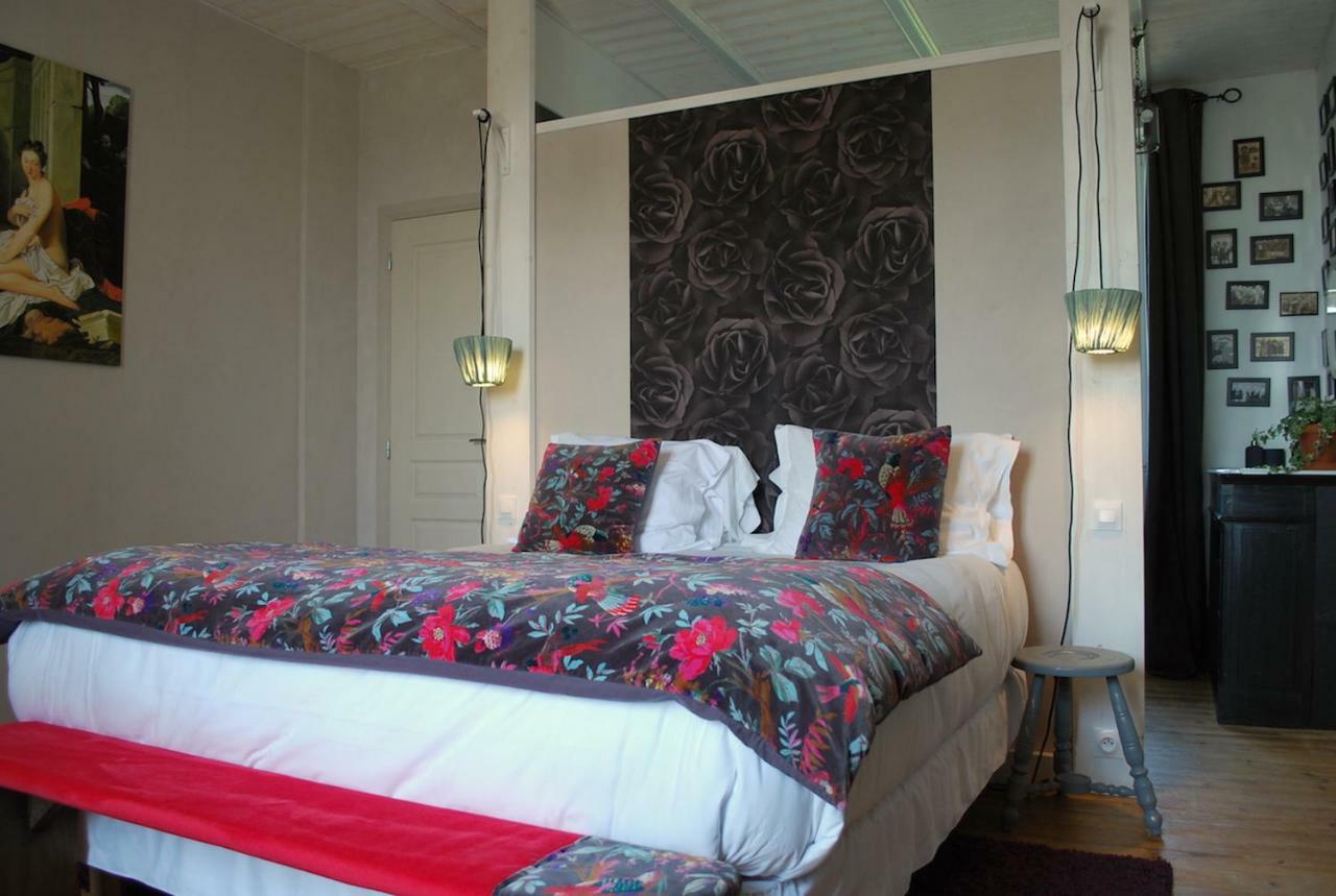 Les Chambres Du Mad Henvic Ngoại thất bức ảnh